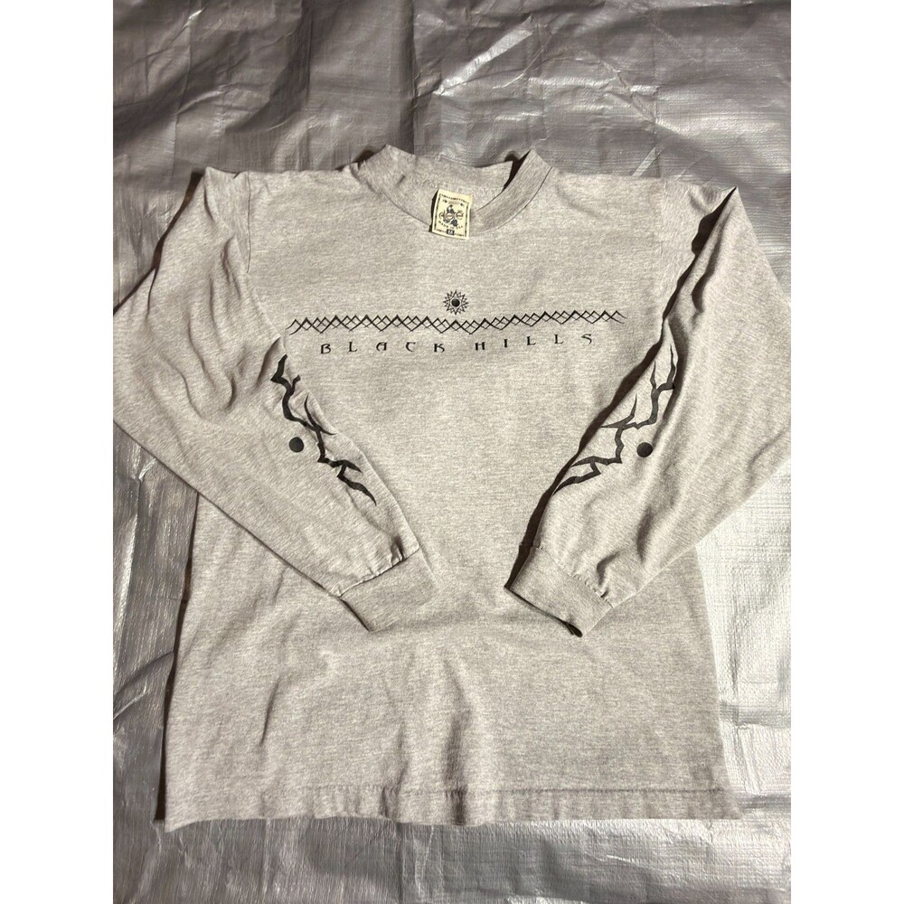 Vintage 90s Black Hills Long Sleeve Shirt Mens Medium Gray USA Tribal Graphic T